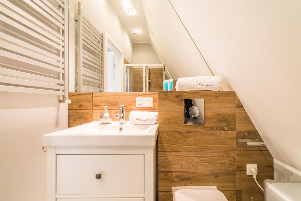 Apartamentygdanske Eu - Golden Buitenkant foto